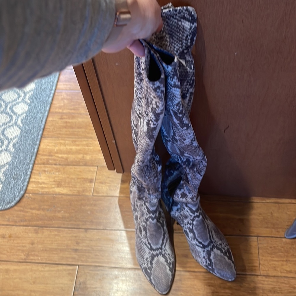 Marc Fisher stretch knee high boots